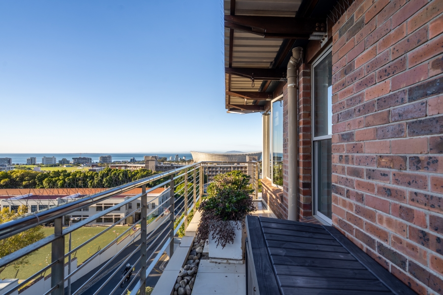 2 Bedroom Property for Sale in Green Point Western Cape